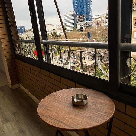 Centre View Apartment Tirana Bagian luar foto