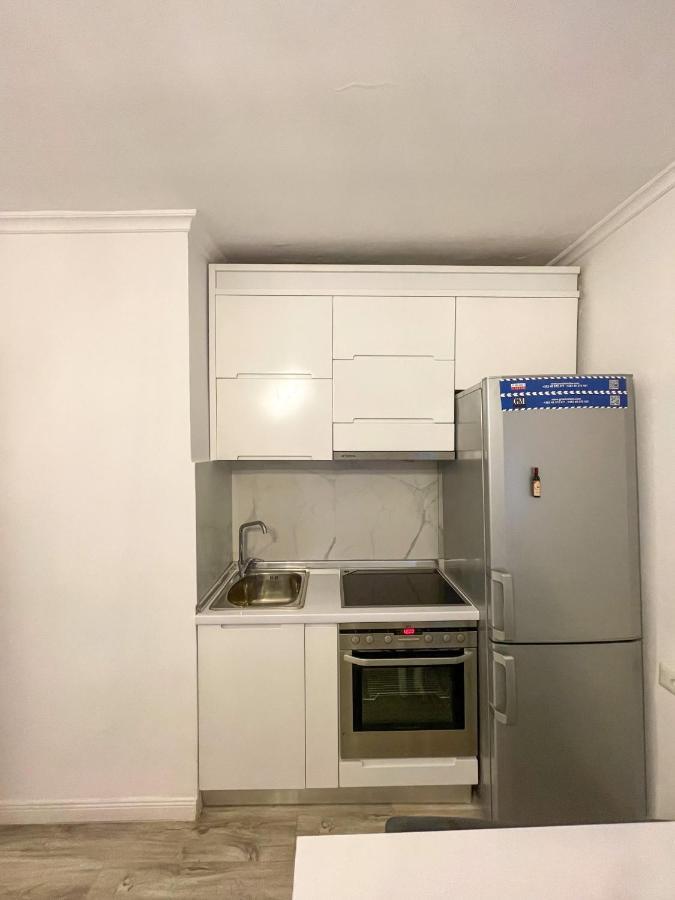 Centre View Apartment Tirana Bagian luar foto