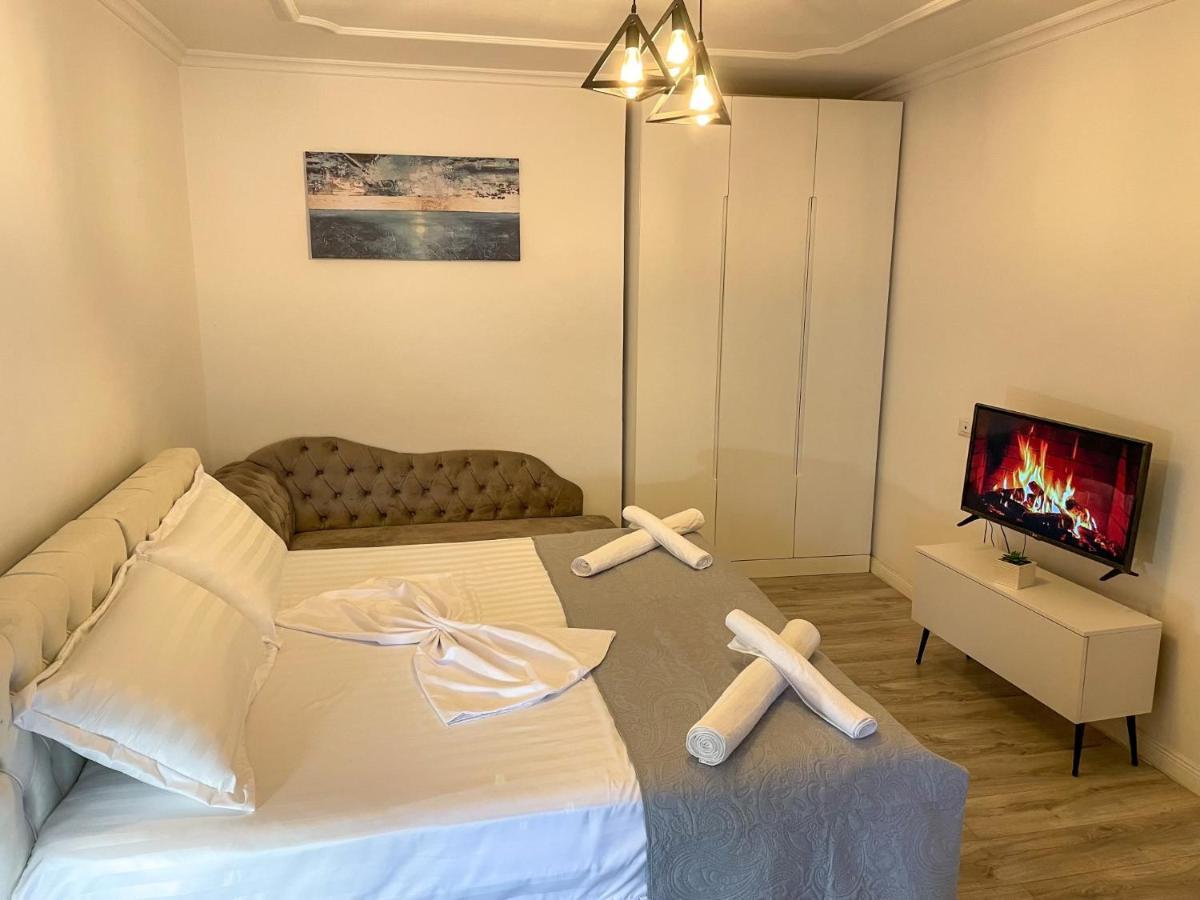 Centre View Apartment Tirana Bagian luar foto